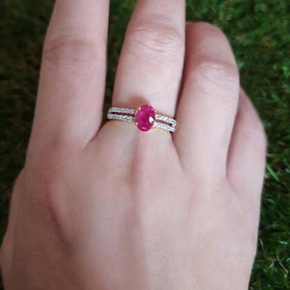 Natural Red Ruby Gemstone Ring For Woman,9k Gold..